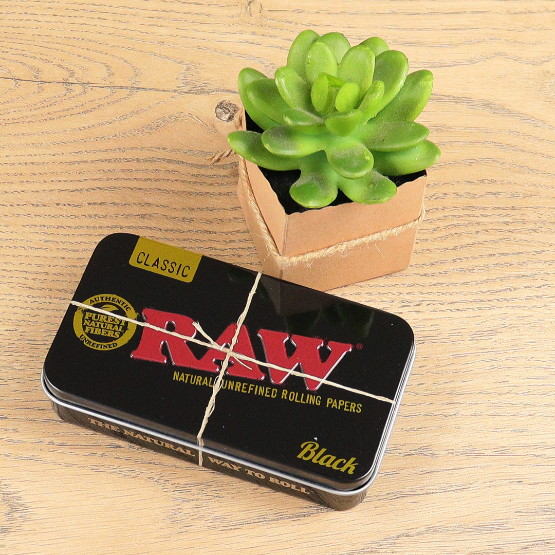 Caja metálica RAW mediana